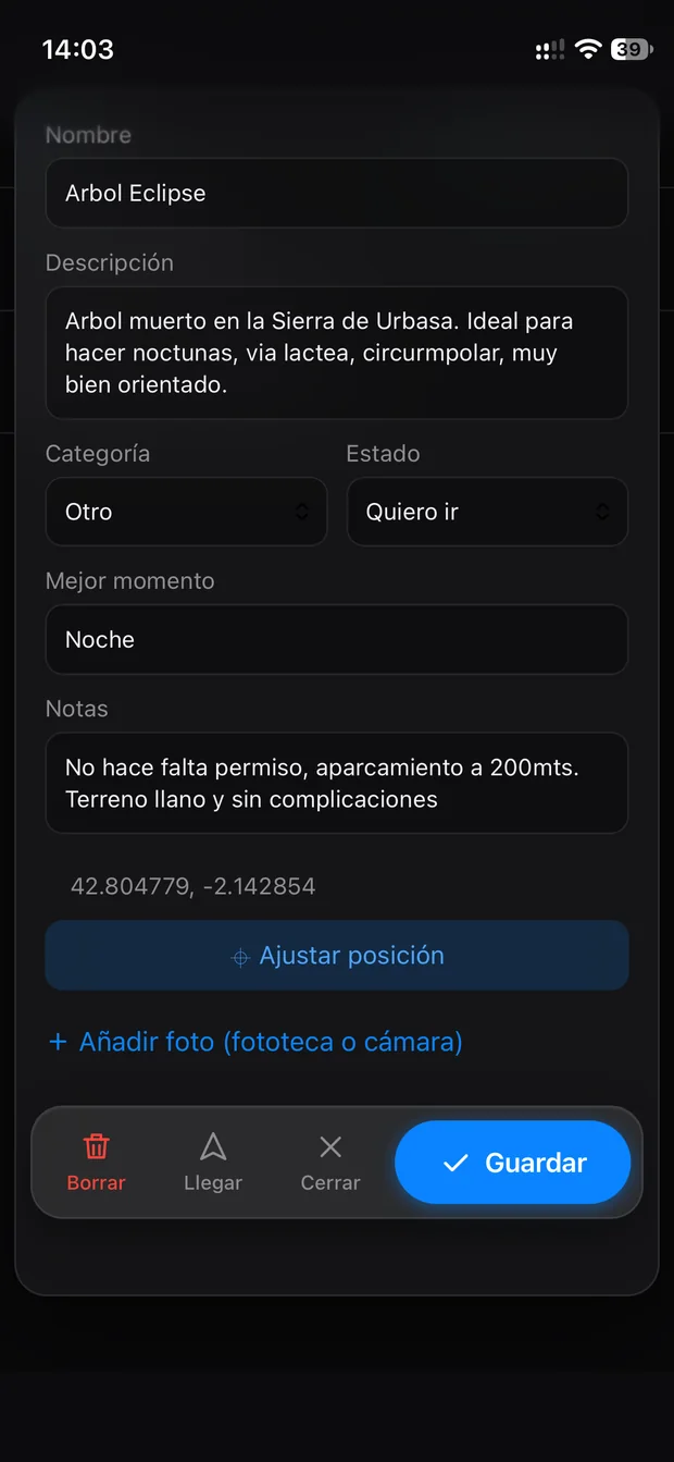 Ficha de un lugar en el iPhone: nombre, descripción, categoría, estado, mejor momento, notas y coordenadas